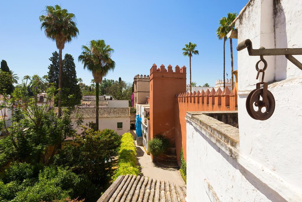 Holi-Rent Historic House Next To The Alcazar Apartment Seville Exterior photo